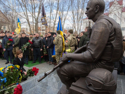 Монумент пам’яті в Переяславі: тим, хто загинув, захищаючи Батьківщину
