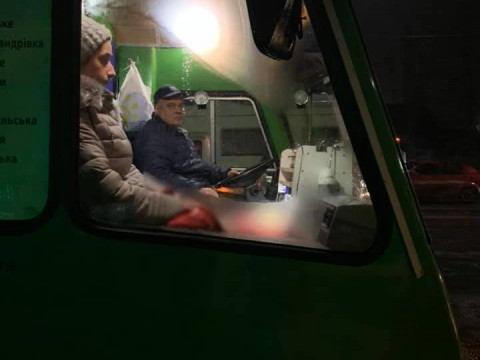 По дорозі в Бориспіль водій-грубіян ледь не випхав дитину з маршрутки