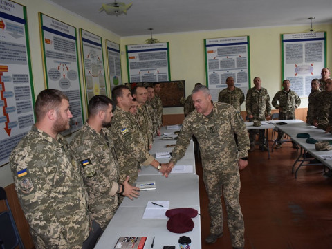 У Василькові пройшли міжнародні навчання для військових за участі заступника голови Генштабу