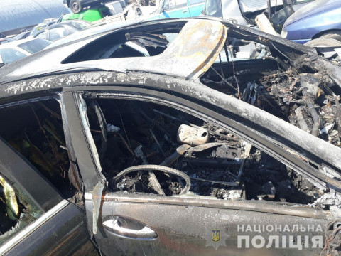 На Одеській трасі у водія після ДТП вилучили набої та пістолет (ФОТО)