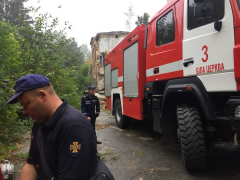 У Білій Церкві згоріла закинута насосна станція
