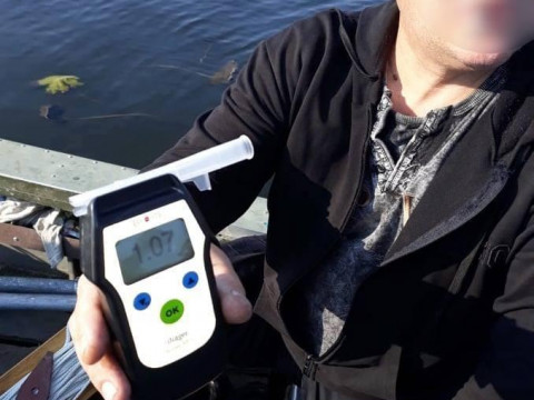 У акваторії Канівського водосховища водний патруль зупинив нетверезих водіїв