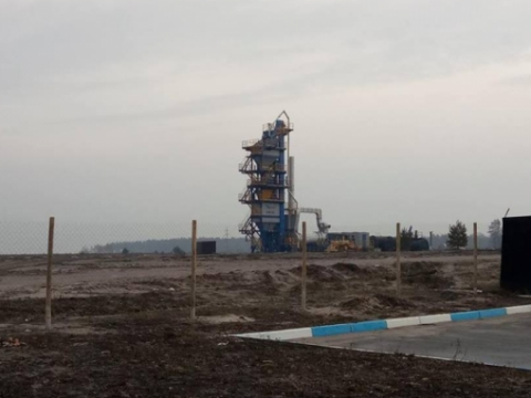 За фактом незаконного будівництва асфальтного заводу під Києвом відкрито кримінальну справу