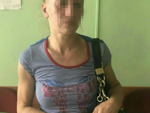 На Київщині жінка пограбувала дитячий магазин (ФОТО)
