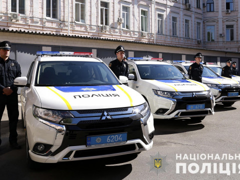 Патрульні Білої Церкви отримали від Князєва вісім нових Mitsubishi Outlander (ФОТО, ВІДЕО)