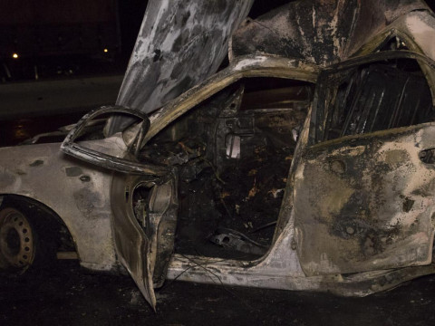 Поблизу Конча-Заспи в ДТП заживо згоріла пасажир таксі: винуватець аварії втік (ФОТО, ВІДЕО)