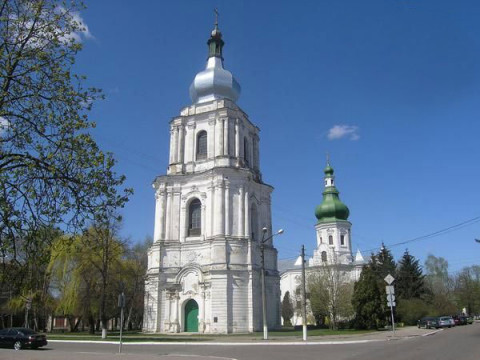 У Переяславі Київському патріархату дозволили безкоштовно користуватись історичною пам’яткою