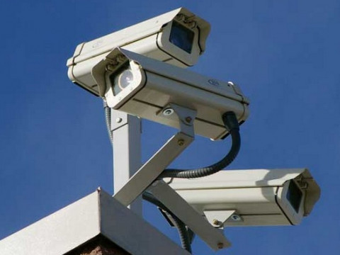 У Білій Церкві продовжують встановлювати відеокамери на вулицях міста (ВІДЕО)