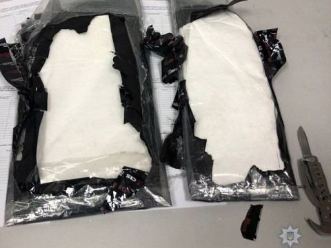 Поліція накрила міжнародну банду наркоторговців із партією кокаїну на 30 мільйонів гривень (ВІДЕО)