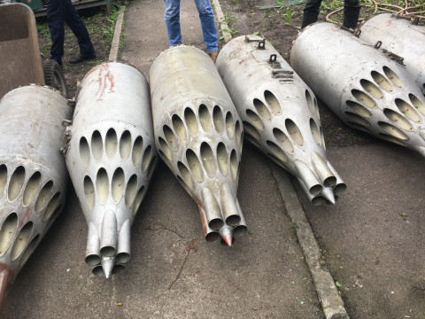 У Макарівському районі контрабандисти зберігали ракетні блоки для винищувачів МіГ-21 (ФОТО, ВІДЕО)
