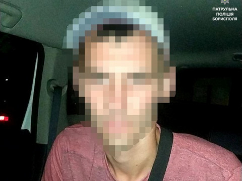 Бориспіль: зупинили через непристебнутий пасок, а виявили злочинця в активному розшуку