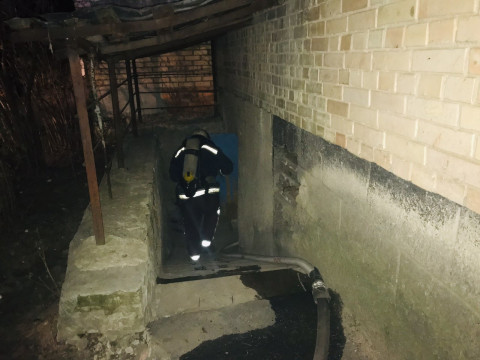 У Василькові пожежники врятували чоловіка