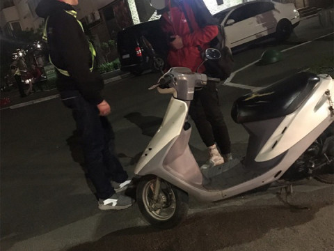 У Борисполі затримали п’яного водія мопеда