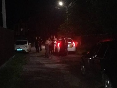 У Борисполі неповнолітній ром потрапив у ДТП і покликав табір на підмогу (ФОТО)