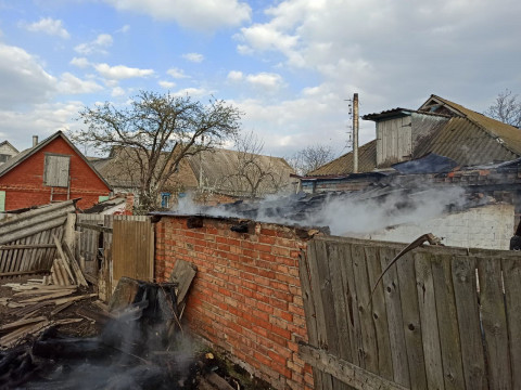 На Білоцерківщині вогонь ледь не знищив будинок