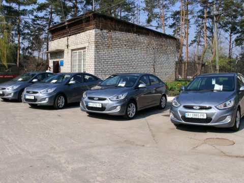 Вишгородські медики отримали чотири нових автомобілі (ФОТО)
