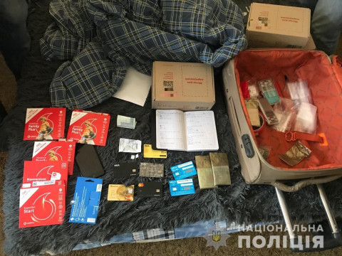 На Київщині "турботливий" наркодилер продавав свій товар за знижками (ФОТО, ВІДЕО)