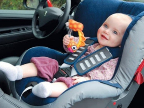 На Вишгородщині у ДТП потрапила автівка з немовлям на передньому сидінні