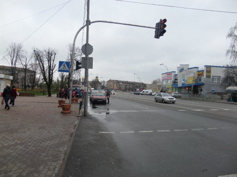 Бровари виділили на реконструкцією площі Шевченка 6,6 млн грн (ФОТО)