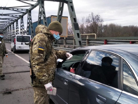 На в’їздах до Києва припинили вимірювати температуру