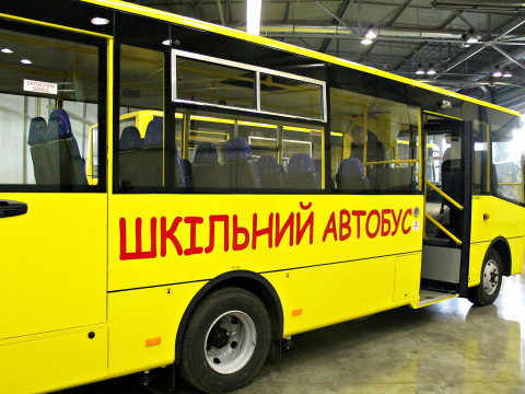 На Київщині діти потрапили в лікарю після поїздки в шкільному автобусі  