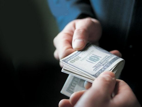 У "Борисполі" іноземець за 200 доларів намагався перетнути кордон