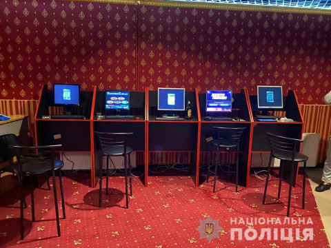 У Києво-Святошинському районі правоохоронці "накрили" підпільне казино