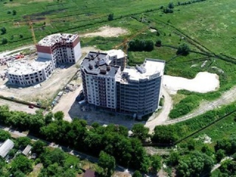 Суд зняв арешт на землю під ЖК "Синергія Сіті" в Ірпені