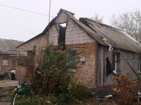 У Фастові загорівся житловий будинок