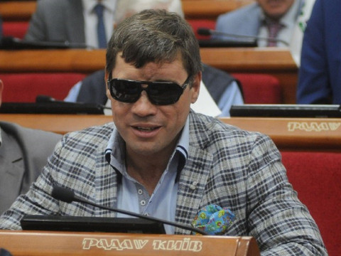 Депутат Київради Пабат "прибарахлився" нерухомістю в передмісті столиці