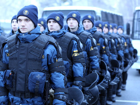 Під Києвом на тренування зібралося більше тисячі співробітників МВС (ФОТО)