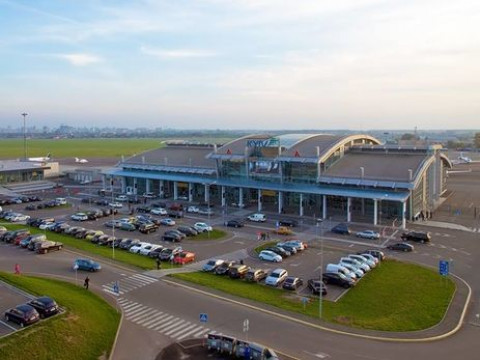 ЖК у Софіївській-Борщагівці становить загрозу для роботи міжнародного аеропорту "Київ"