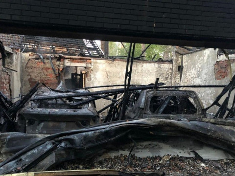 Викрито паліїв, які в Ірпені спалили гараж блогера за 1 тисячу доларів (ФОТО, ВІДЕО)