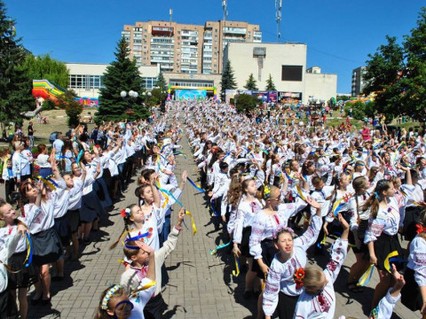 Більше тисячі дітей встановили Національний рекорд в Обухові (ФОТО, ВІДЕО)