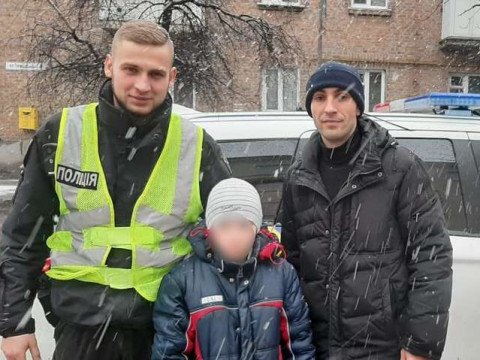 У Білій Церкві хлопчик втік від матері-п’янички