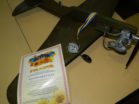 Діти з Баришівки виграли нагороди на змаганнях з авіамодельного спорту (ФОТО)