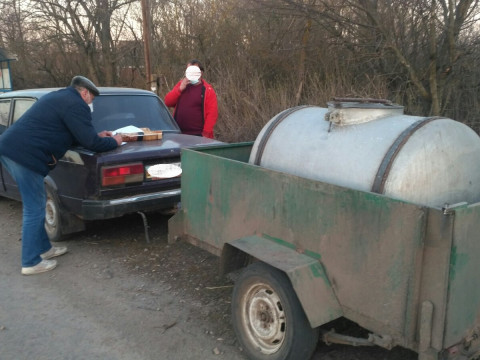 На Богуславщині покарали двох молочників з сусідньої області (ФОТО)