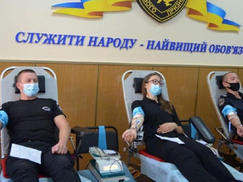 Правоохоронці Київщини вкотре стали донорами крові
