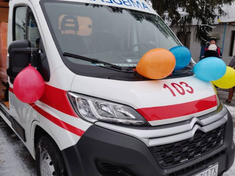 У Василькові служба екстреної медичної допомоги отримала нову "швидку" за 2,3 млн