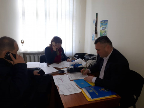 До Славутича передали штучне покриття для футбольного поля