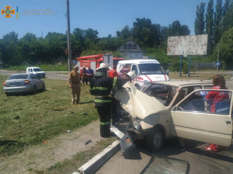 У Тетієві на перехресті вулиць сталася аварія