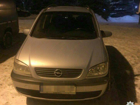 У Броварах затримали іномарку з "липовими" номерами