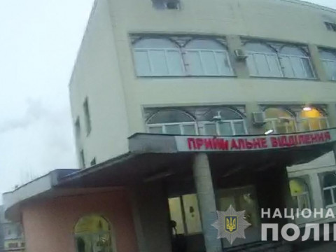 На Бориспільщині патрульні допомогли породіллі вчасно доїхати до пологового (ФОТО, ВІДЕО)