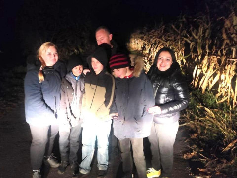 Поліцейські знайшли в кукурудзяному полі втікачів із Обухівщини (ФОТО, ВІДЕО)