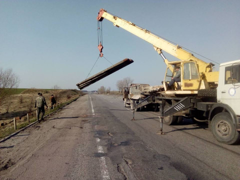 Білоруська компанія розпочала ремонт Одеської траси в Ставищенському районі (ФОТО)