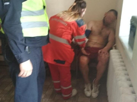 Під Києвом поліцейські запобігли самогубству переселенця з Донеччини