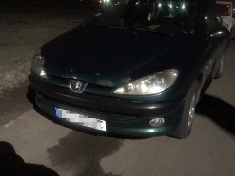 У Васильківському районі водій надав для перевірки підроблені документи 
