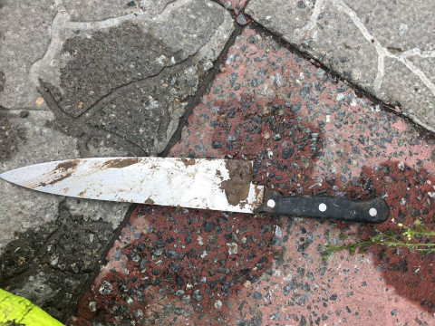 У Вишневому чоловік напідпитку погрожував містянам ножем (ФОТО)