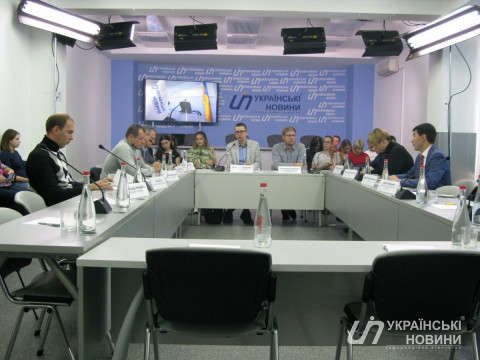 Керівництво Київської ОДА проігнорувало експертне обговорення проблем децентралізації Київщини