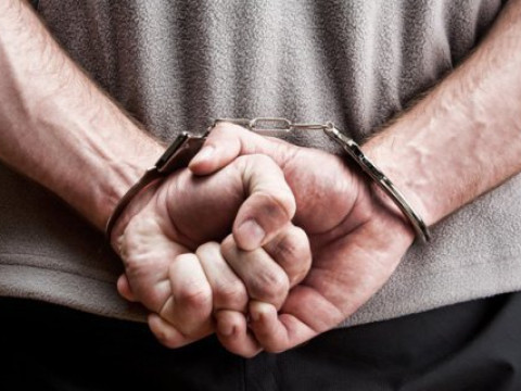 У Києво-Святошинському районі група злочинців на чолі з поліцейським грабувала будинки (ВІДЕО)